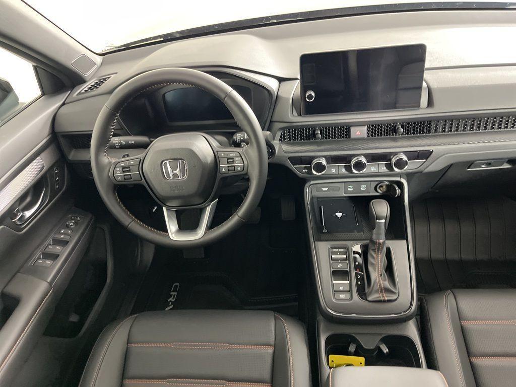 new 2026 Honda CR-V Hybrid car, priced at $41,675