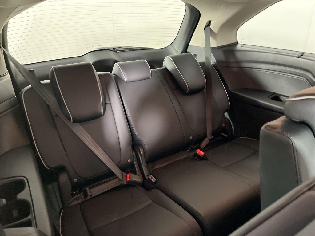 new 2026 Honda Odyssey car, priced at $48,990