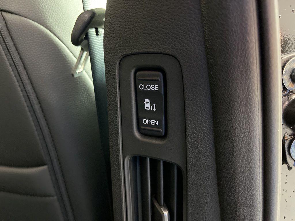 new 2026 Honda Odyssey car, priced at $48,990