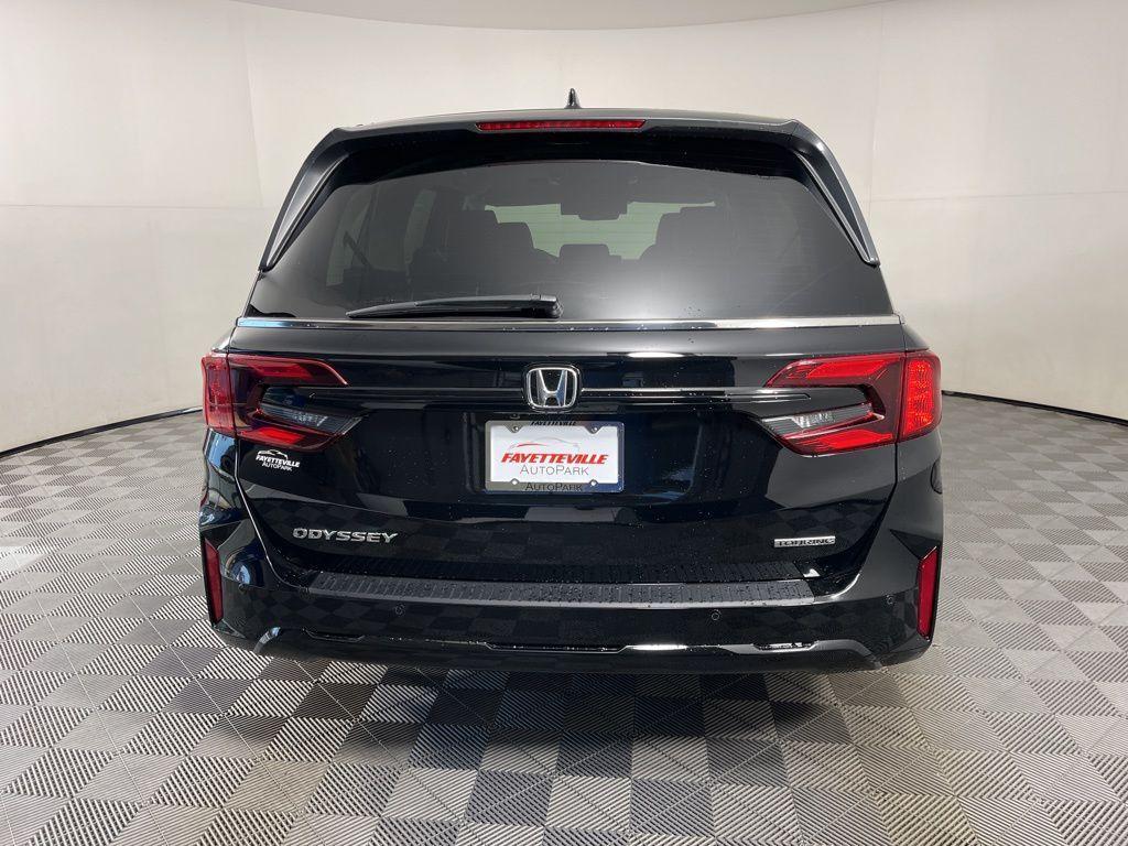 new 2026 Honda Odyssey car, priced at $48,990