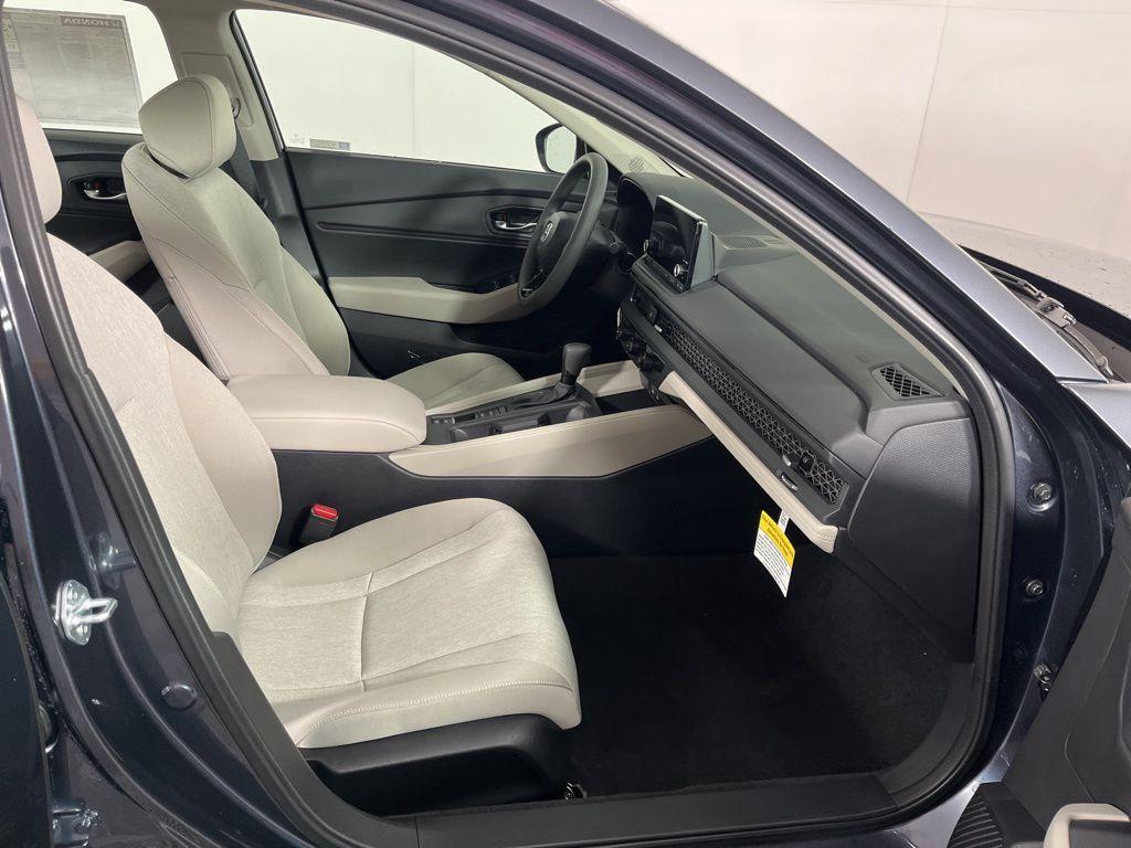 new 2025 Honda Accord car, priced at $31,755