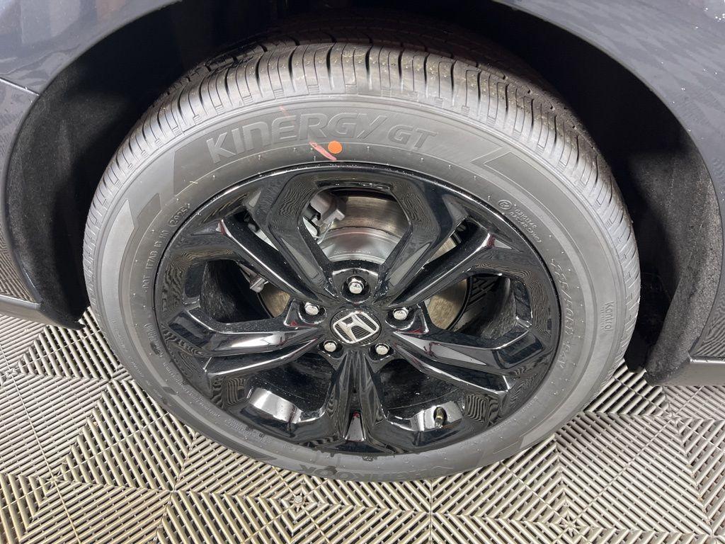 new 2025 Honda Accord car, priced at $31,755