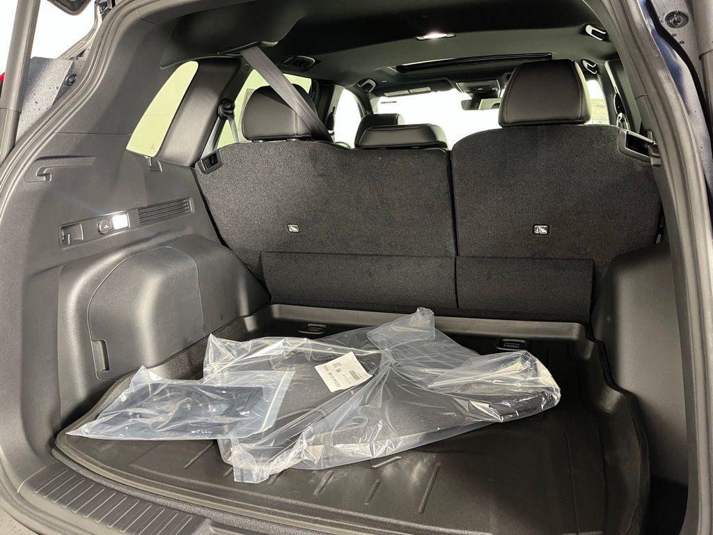 new 2026 Honda CR-V Hybrid car, priced at $40,175