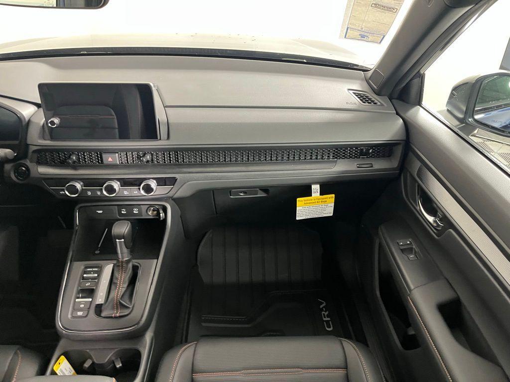 new 2026 Honda CR-V Hybrid car, priced at $40,175