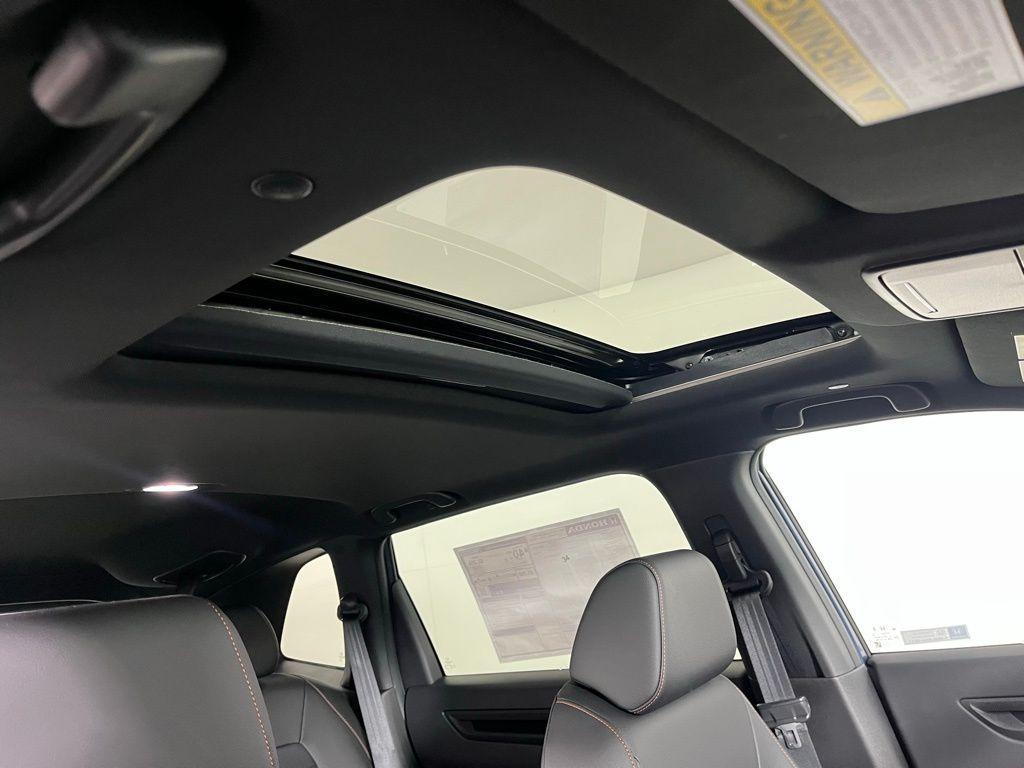 new 2026 Honda CR-V Hybrid car, priced at $40,175