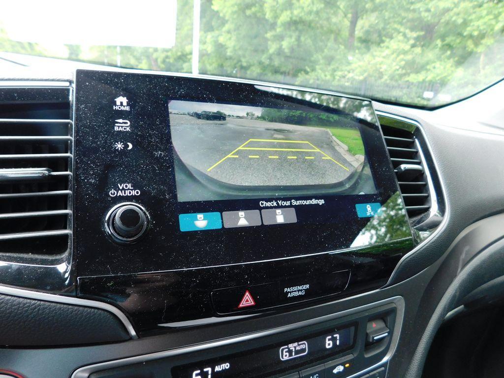 used 2022 Honda Pilot car, priced at $36,900