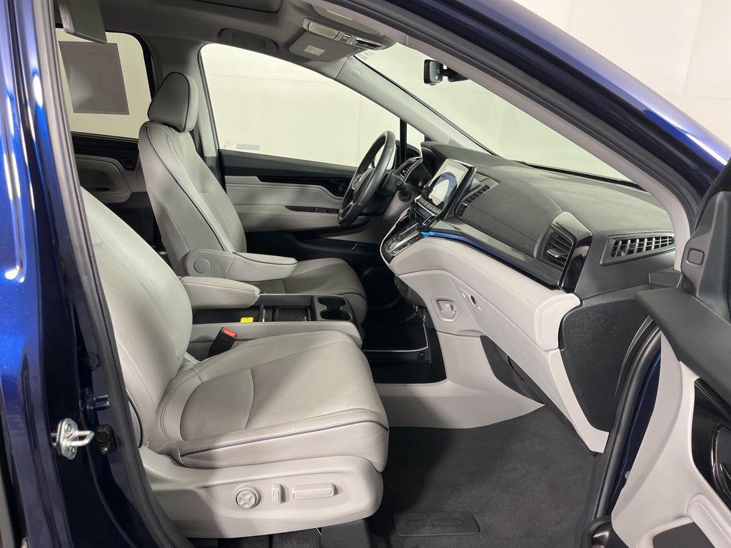 used 2024 Honda Odyssey car, priced at $42,951