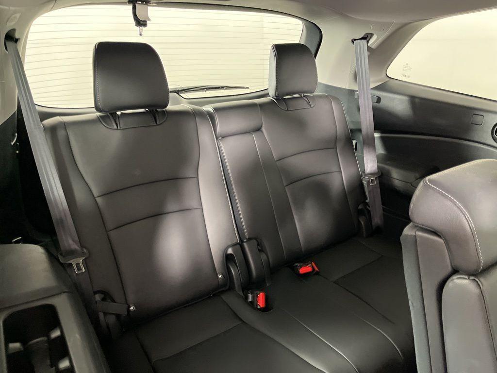 used 2022 Honda Pilot car, priced at $33,379