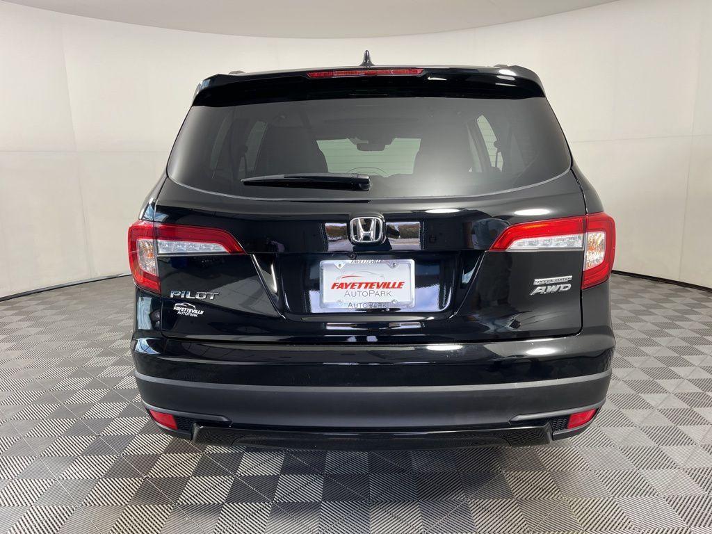 used 2022 Honda Pilot car, priced at $33,379