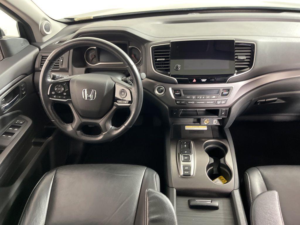 used 2022 Honda Pilot car, priced at $33,379