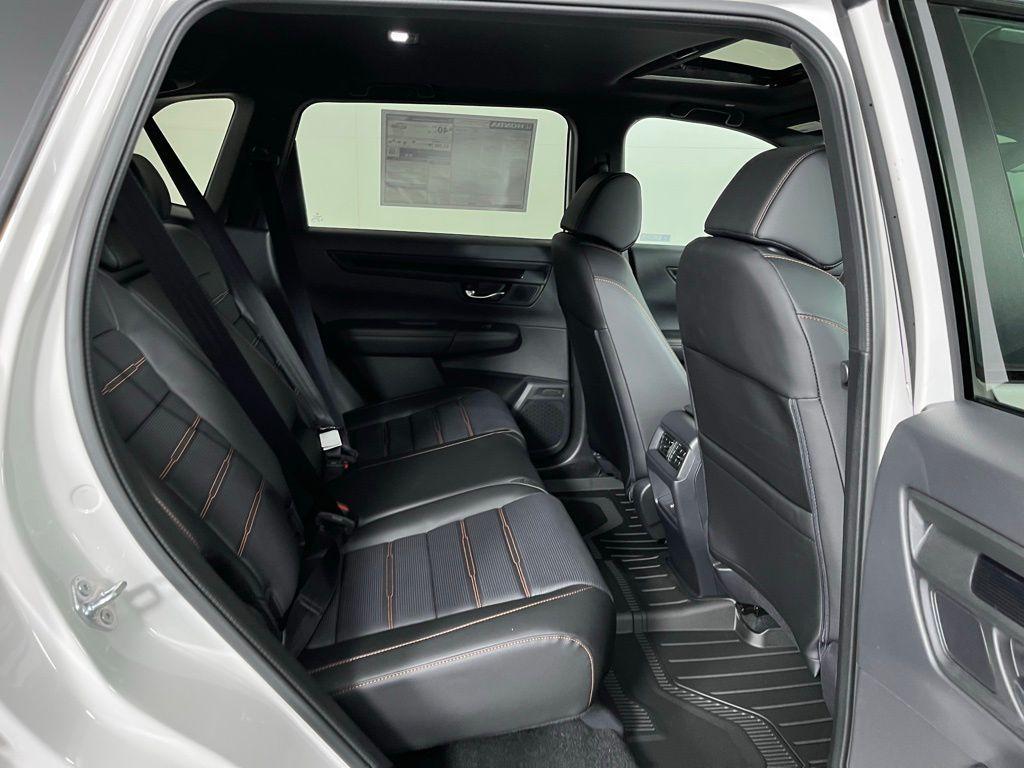 new 2026 Honda CR-V Hybrid car, priced at $40,630