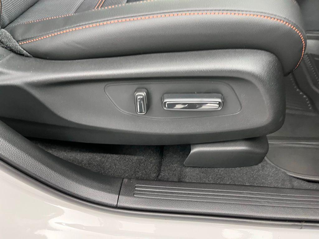 new 2026 Honda CR-V Hybrid car, priced at $40,630