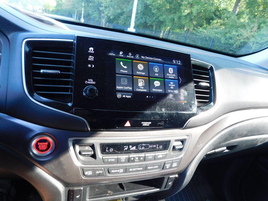 used 2022 Honda Pilot car, priced at $33,997