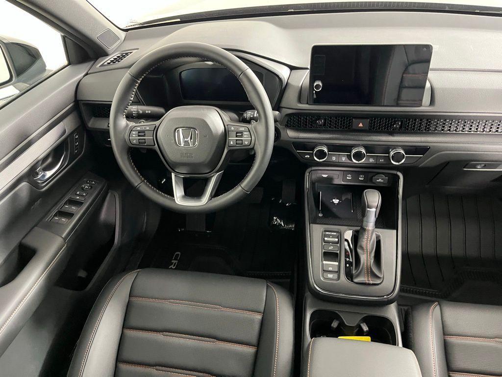 new 2026 Honda CR-V Hybrid car, priced at $41,675