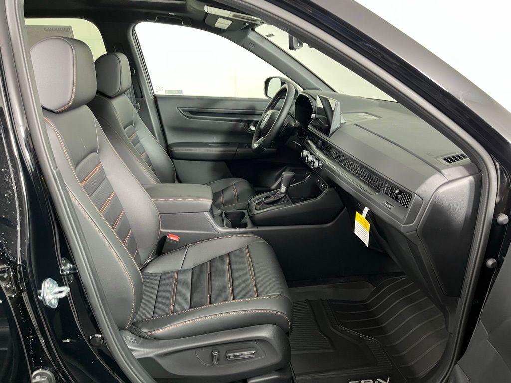 new 2026 Honda CR-V Hybrid car, priced at $41,675