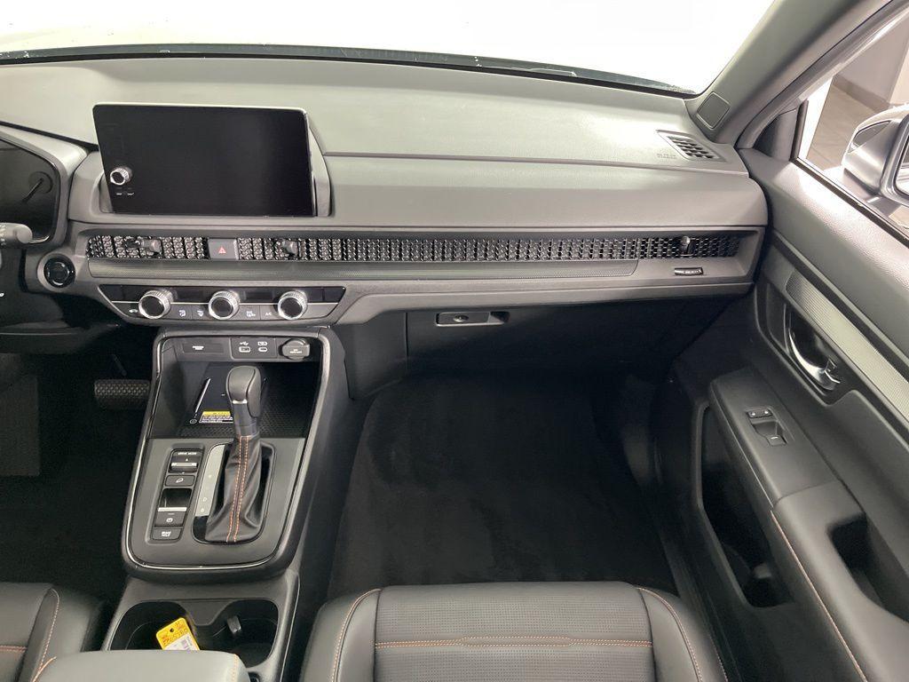 used 2025 Honda CR-V Hybrid car, priced at $37,919