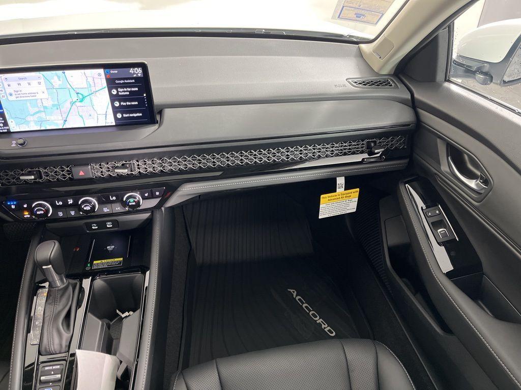 new 2025 Honda Accord Hybrid car, priced at $40,950