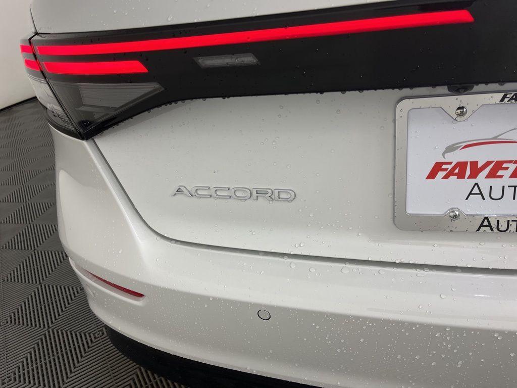 new 2025 Honda Accord Hybrid car, priced at $40,950