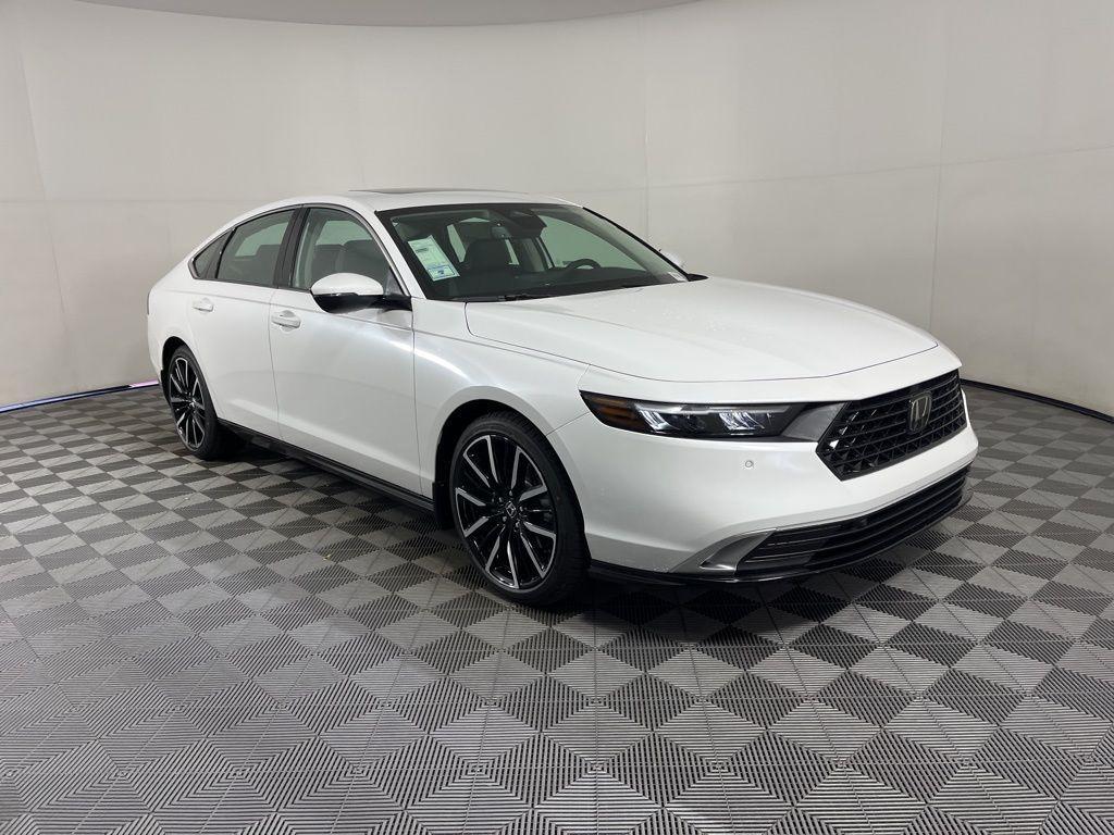 new 2025 Honda Accord Hybrid car, priced at $40,950