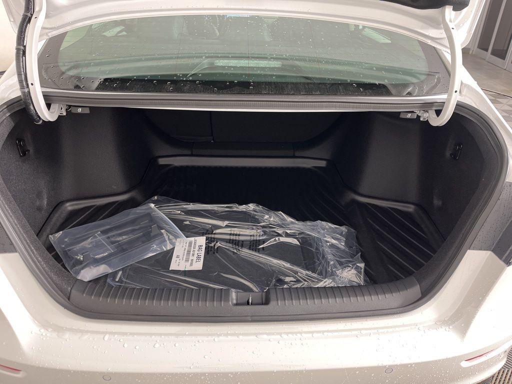 new 2025 Honda Accord Hybrid car, priced at $40,950