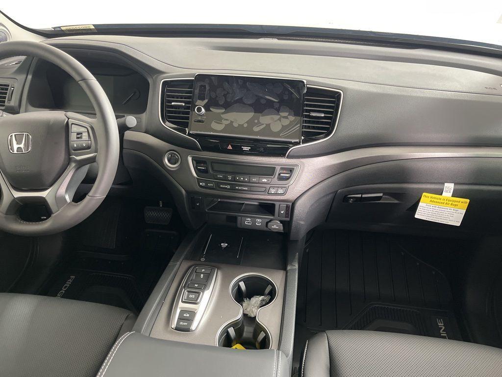 new 2025 Honda Ridgeline car, priced at $43,683