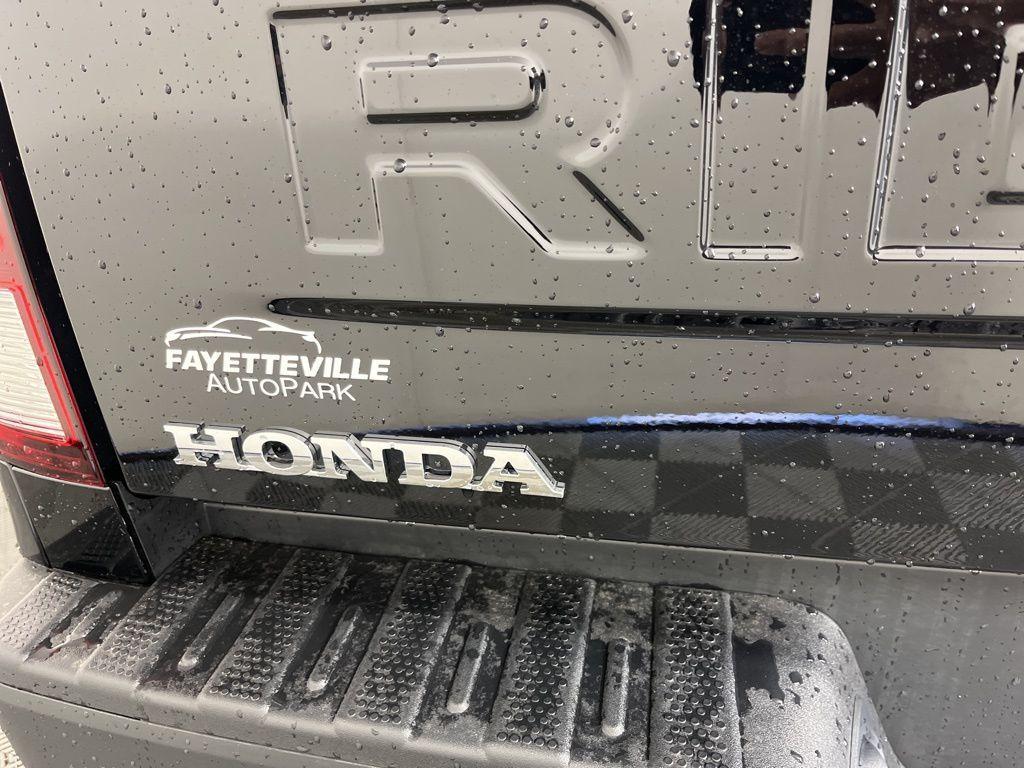 new 2025 Honda Ridgeline car, priced at $43,683