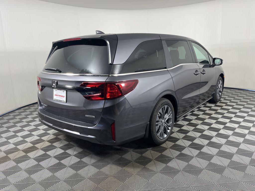 new 2026 Honda Odyssey car, priced at $48,990