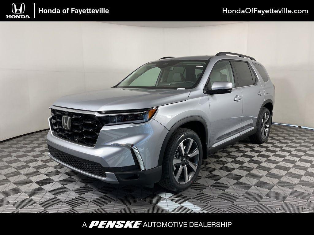 new 2025 Honda Pilot car, priced at $54,475