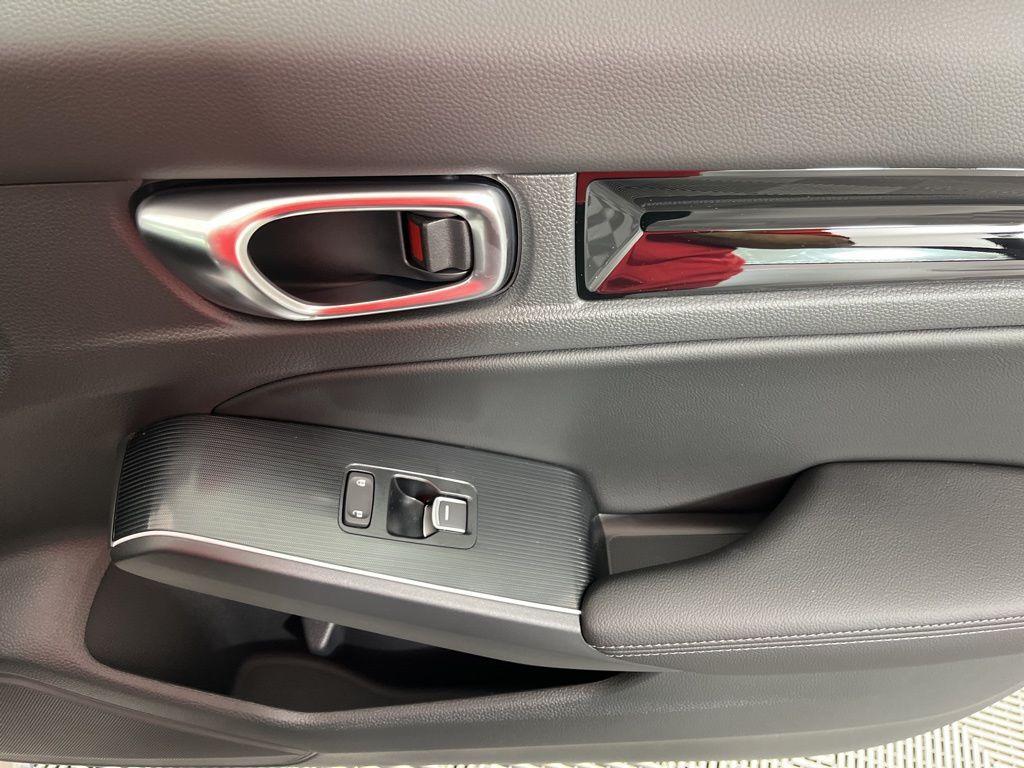 new 2026 Honda Civic Hybrid car, priced at $35,145