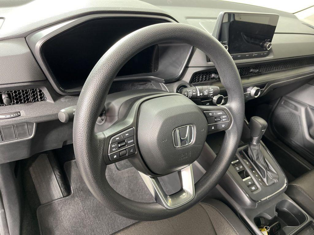 used 2023 Honda CR-V car, priced at $30,999