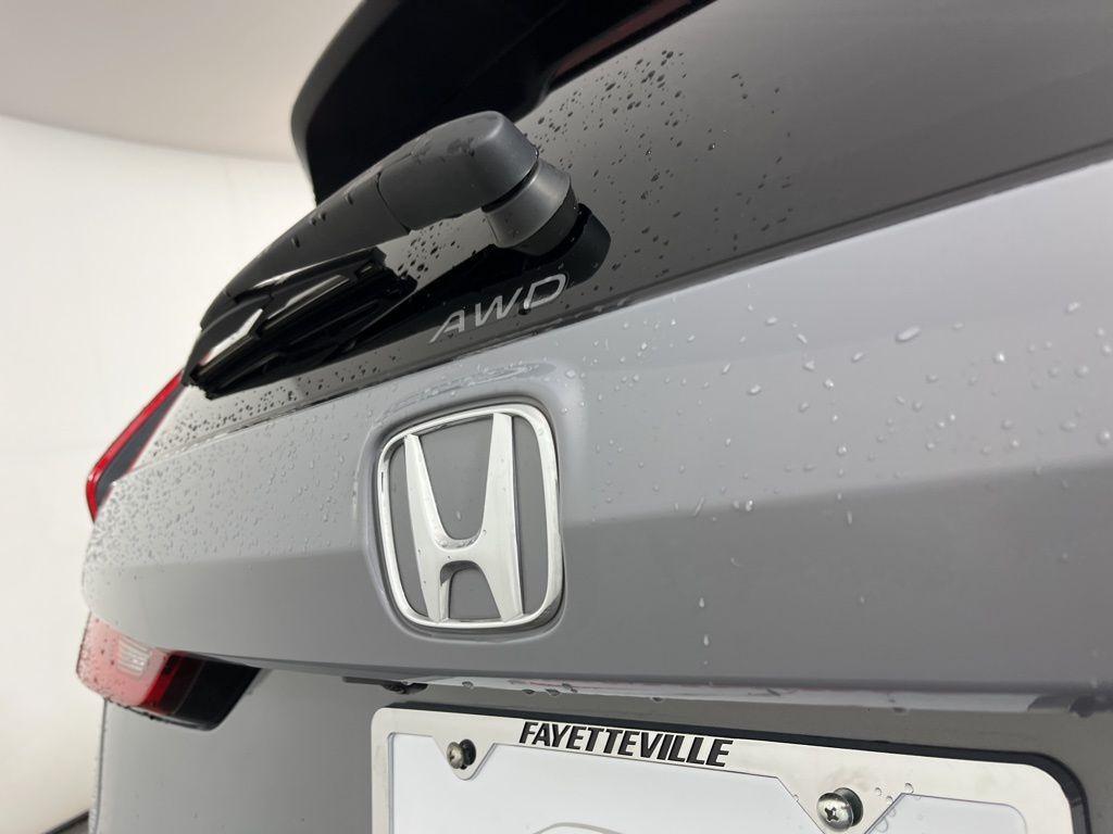 used 2023 Honda CR-V car, priced at $30,999