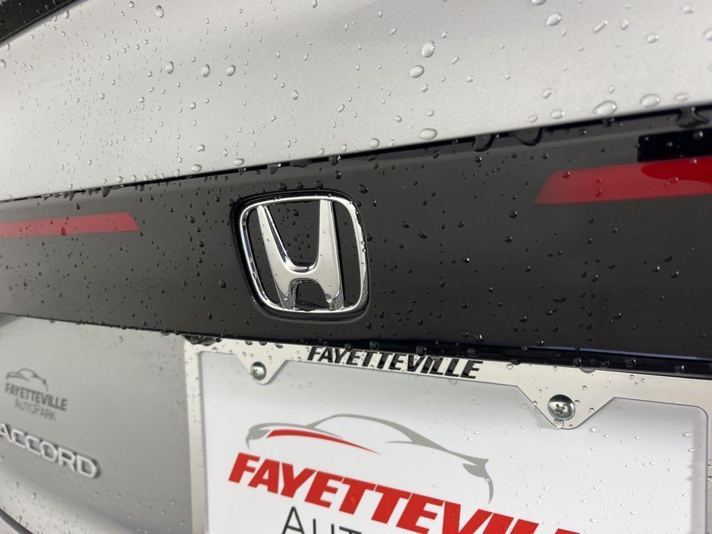 new 2025 Honda Accord Hybrid car, priced at $34,083