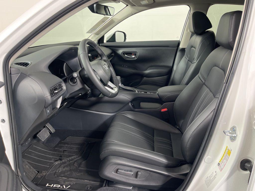 new 2026 Honda HR-V car, priced at $31,900