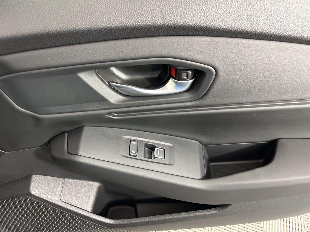 new 2025 Honda Accord car, priced at $31,105