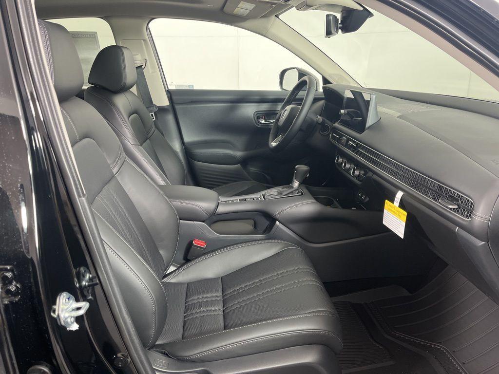 new 2026 Honda HR-V car, priced at $33,000