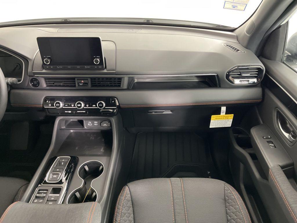 new 2025 Honda Pilot car, priced at $44,250