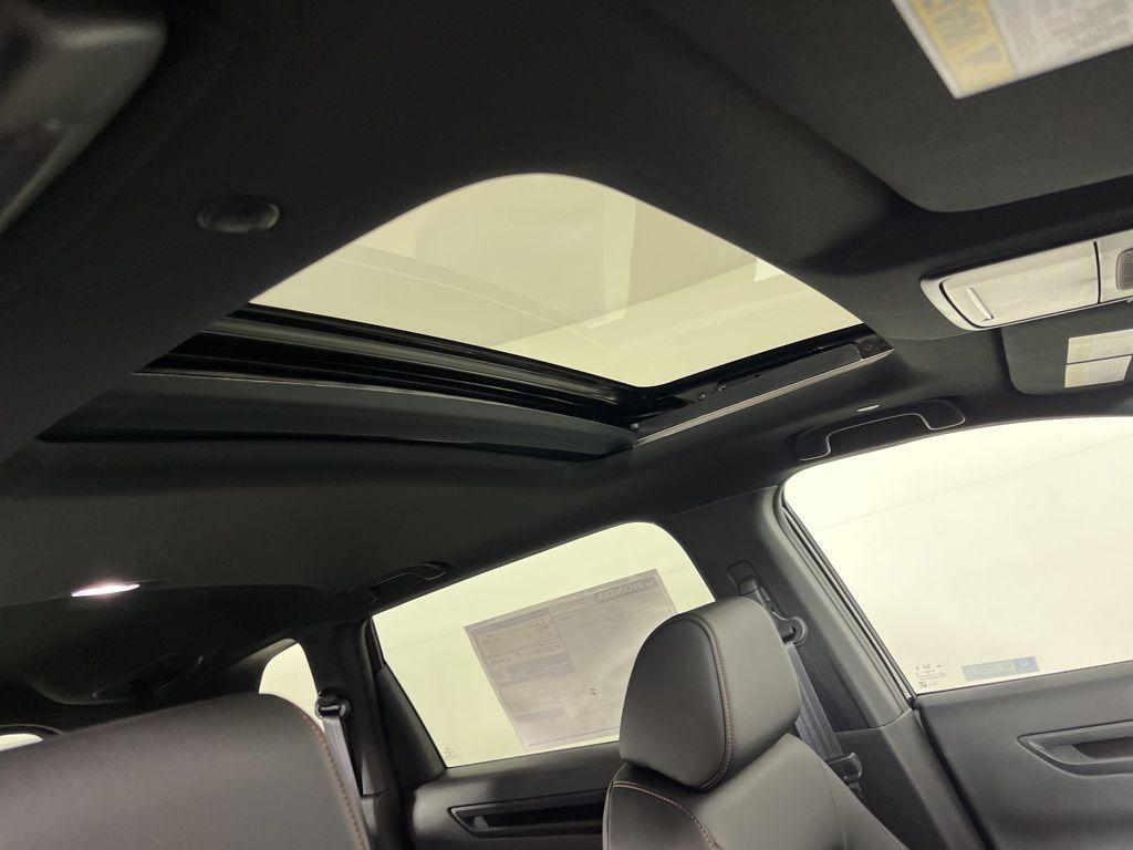 new 2026 Honda CR-V Hybrid car, priced at $40,175