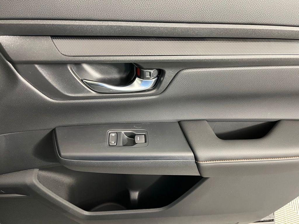 new 2026 Honda CR-V Hybrid car, priced at $40,705