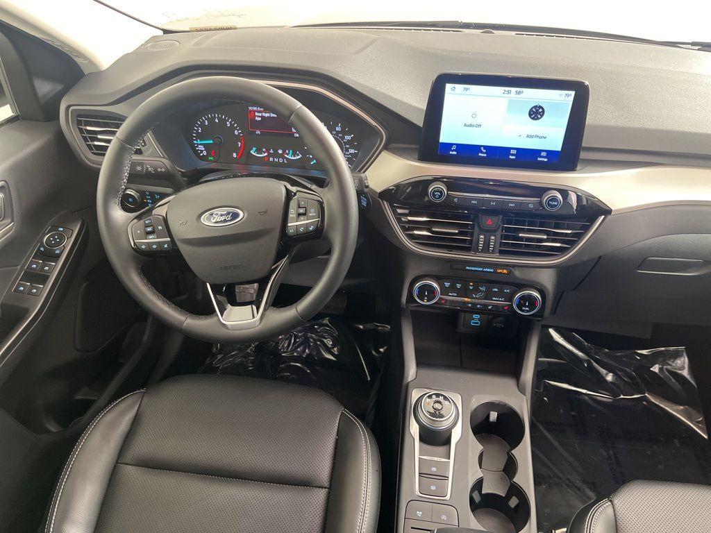 used 2022 Ford Escape car, priced at $24,056