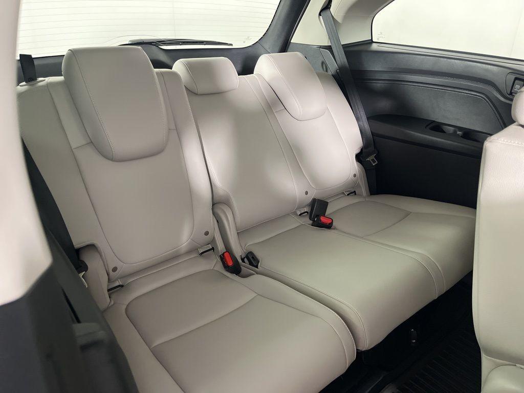new 2025 Honda Odyssey car, priced at $45,510