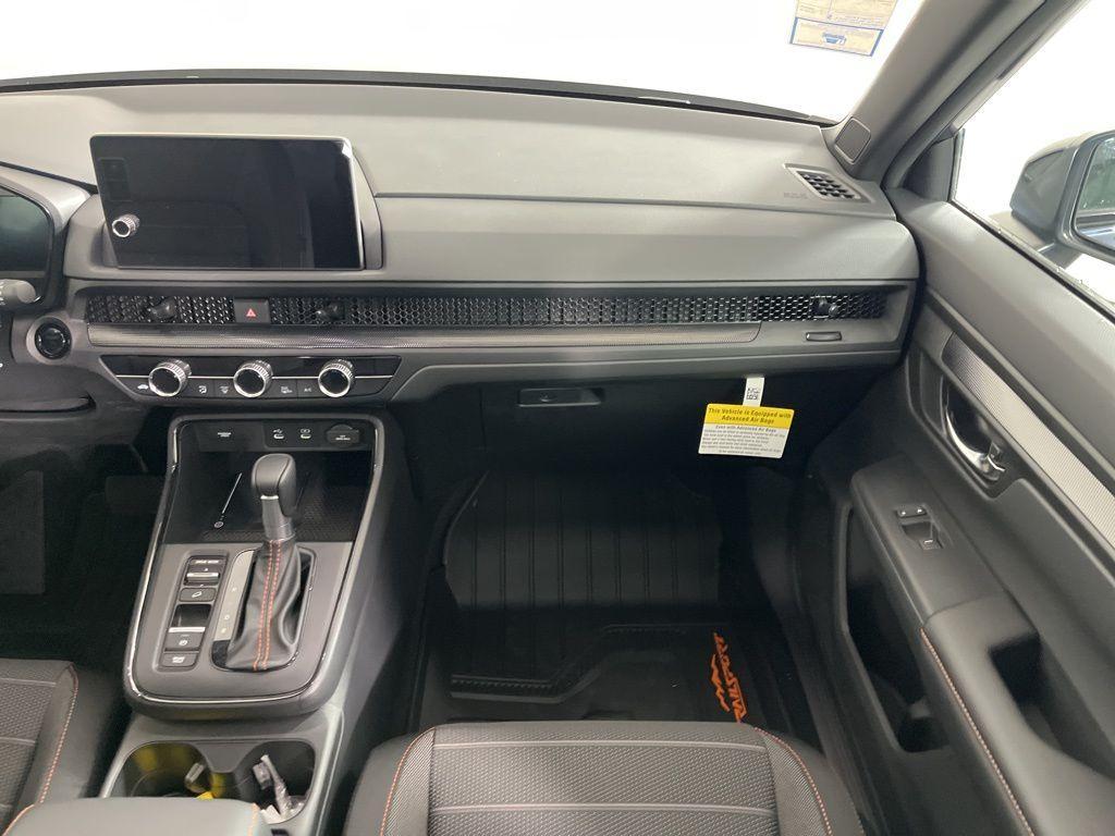new 2026 Honda CR-V Hybrid car, priced at $40,250