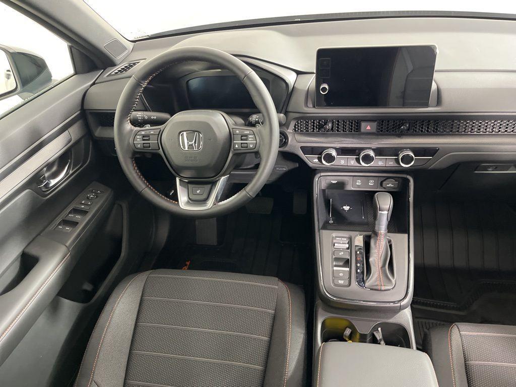 new 2026 Honda CR-V Hybrid car, priced at $40,250