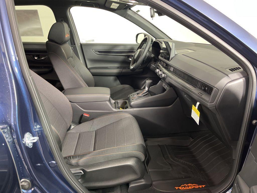 new 2026 Honda CR-V Hybrid car, priced at $40,250