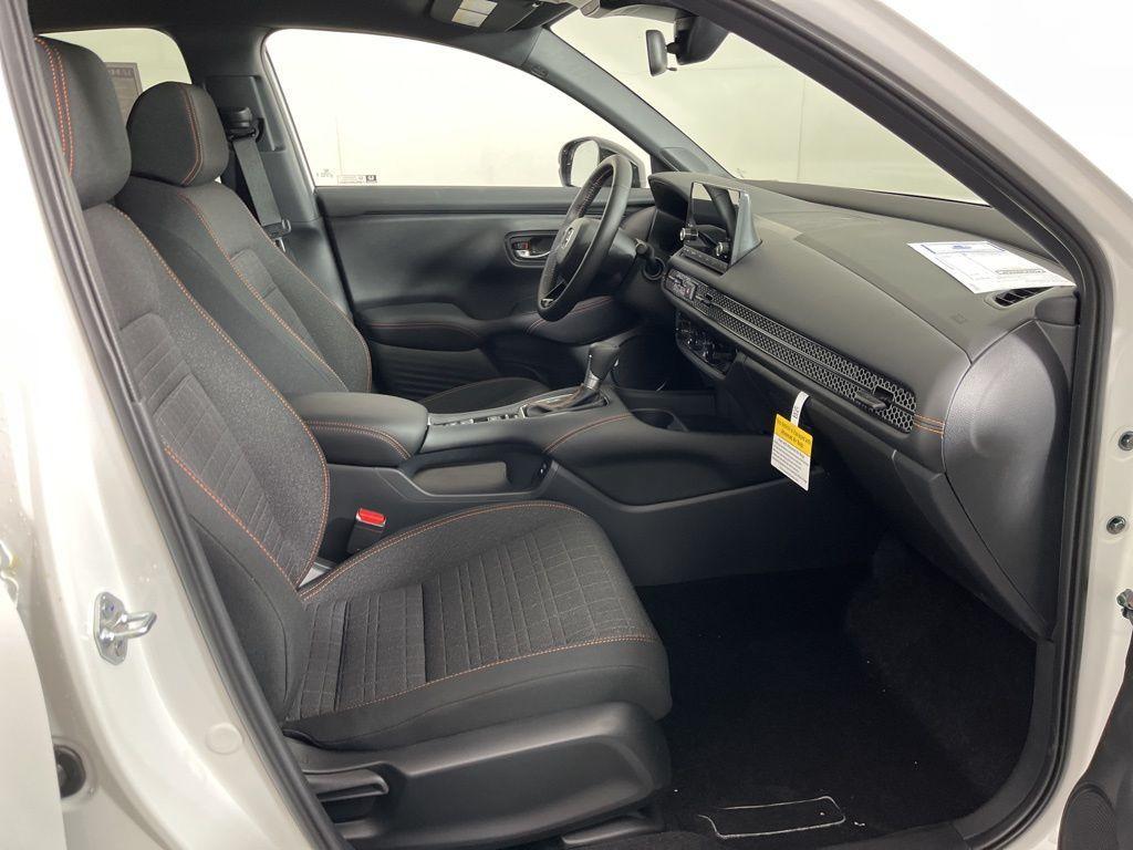 new 2025 Honda HR-V car, priced at $28,137