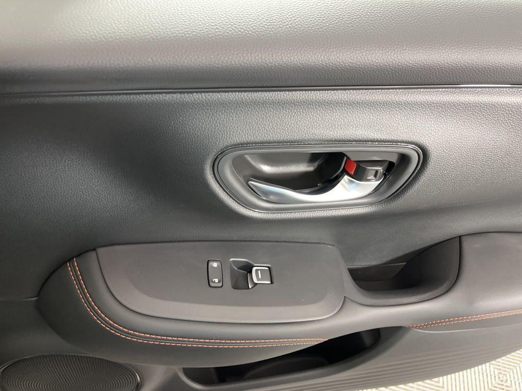 new 2025 Honda HR-V car, priced at $28,137