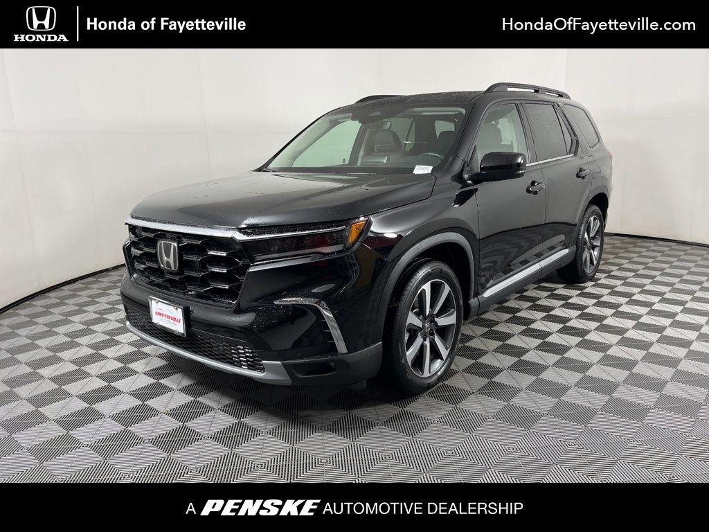 used 2023 Honda Pilot car, priced at $37,432