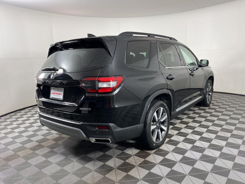 used 2023 Honda Pilot car, priced at $37,432