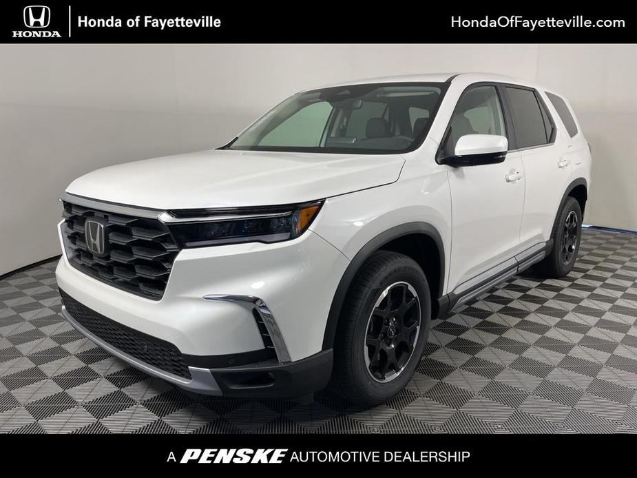 new 2025 Honda Pilot car, priced at $50,000