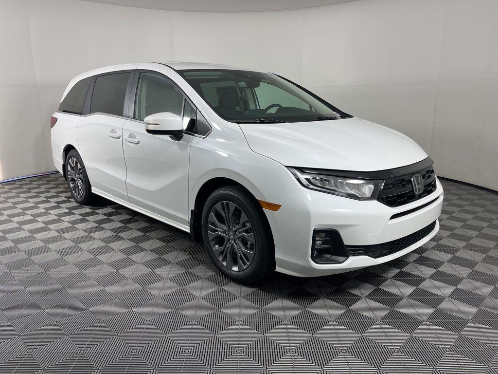 new 2026 Honda Odyssey car, priced at $49,445