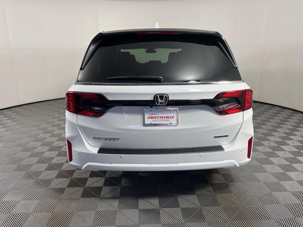 new 2026 Honda Odyssey car, priced at $49,445